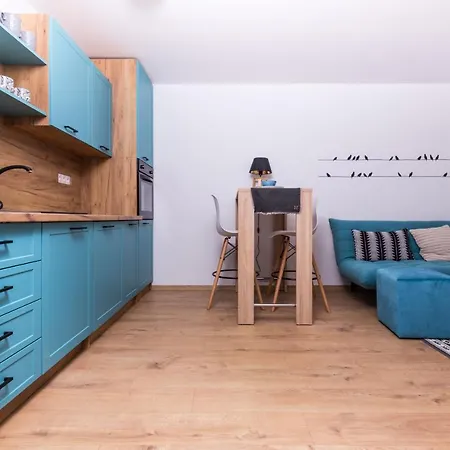 Netflix&wifi Free Dvojizbový Blízko Centra - 24h Self Check-in