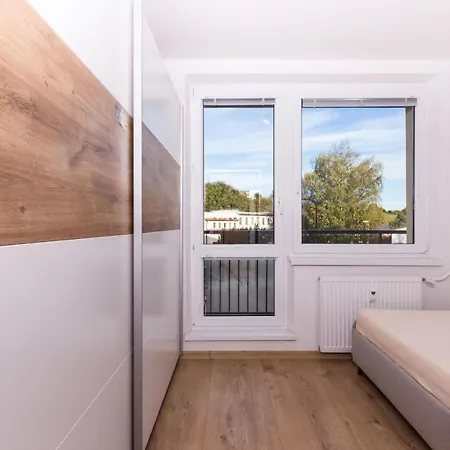 Apartment Netflix & Wifi Free Dvojizbovy Blizko Centra - 24h Self Check-in