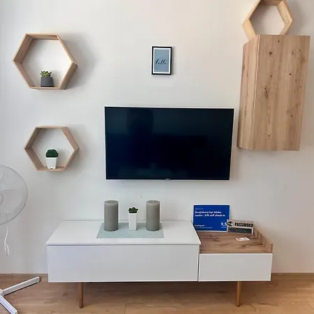 Apartmán Netflix&wifi Free Dvojizbový Blízko Centra - 24h Self Check-in *