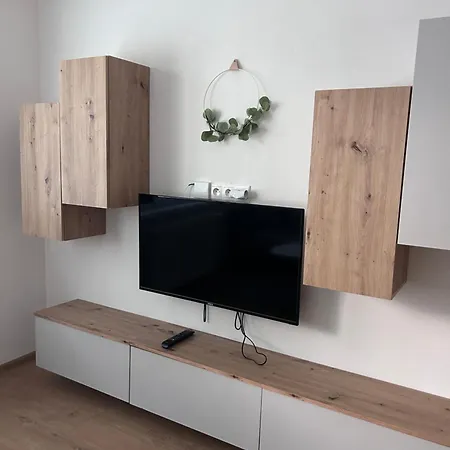 Apartmán Netflix&wifi Free Dvojizbový Blízko Centra - 24h Self Check-in