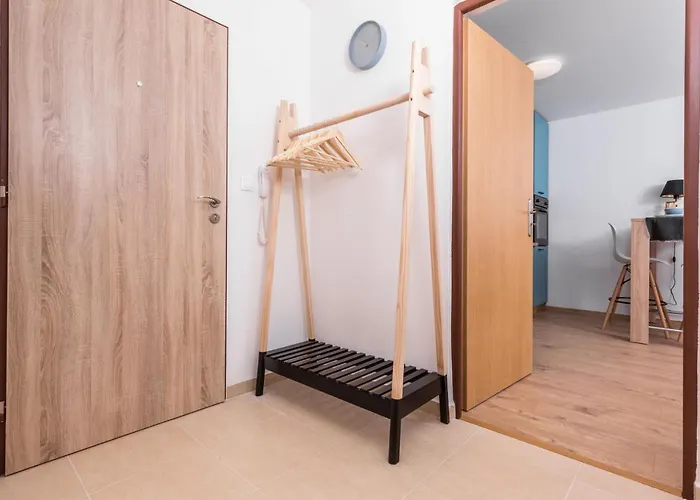 Apartment Netflix & Wifi Free Dvojizbovy Blizko Centra - 24h Self Check-in