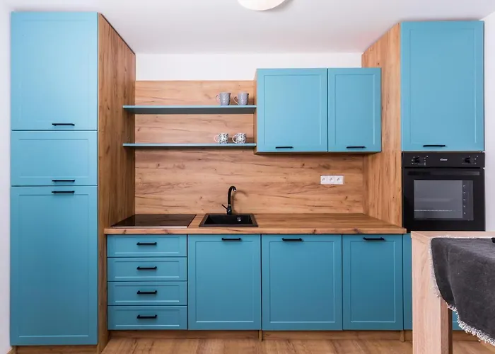 Netflix & Wifi Free Dvojizbovy Blizko Centra - 24h Self Check-in *